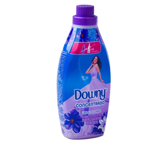 Amaciante de Roupa Concentrado Lírios do Campo Downy Frasco 1,5l