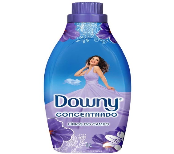 Amaciante de Roupa Concentrado Lírios do Campo Downy Frasco 1l